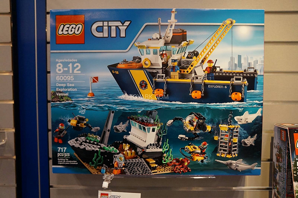 Toy-Fair-2015-LEGO-City-070